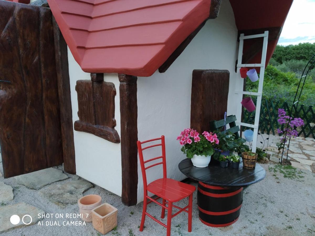 Krka Fairytale Little Castle Otel Skradin Dış mekan fotoğraf